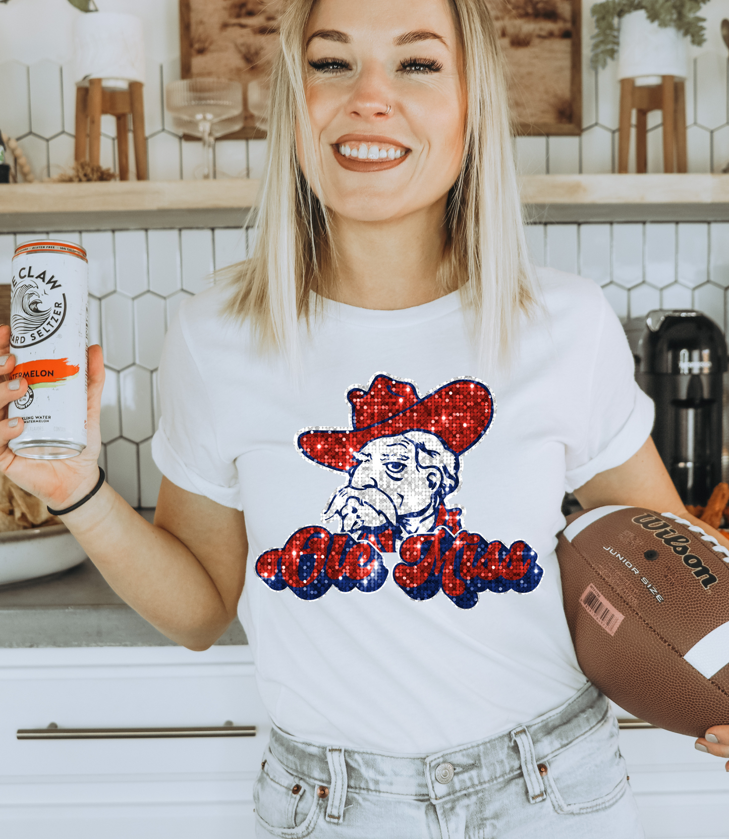Ole Miss, sequin - mascot