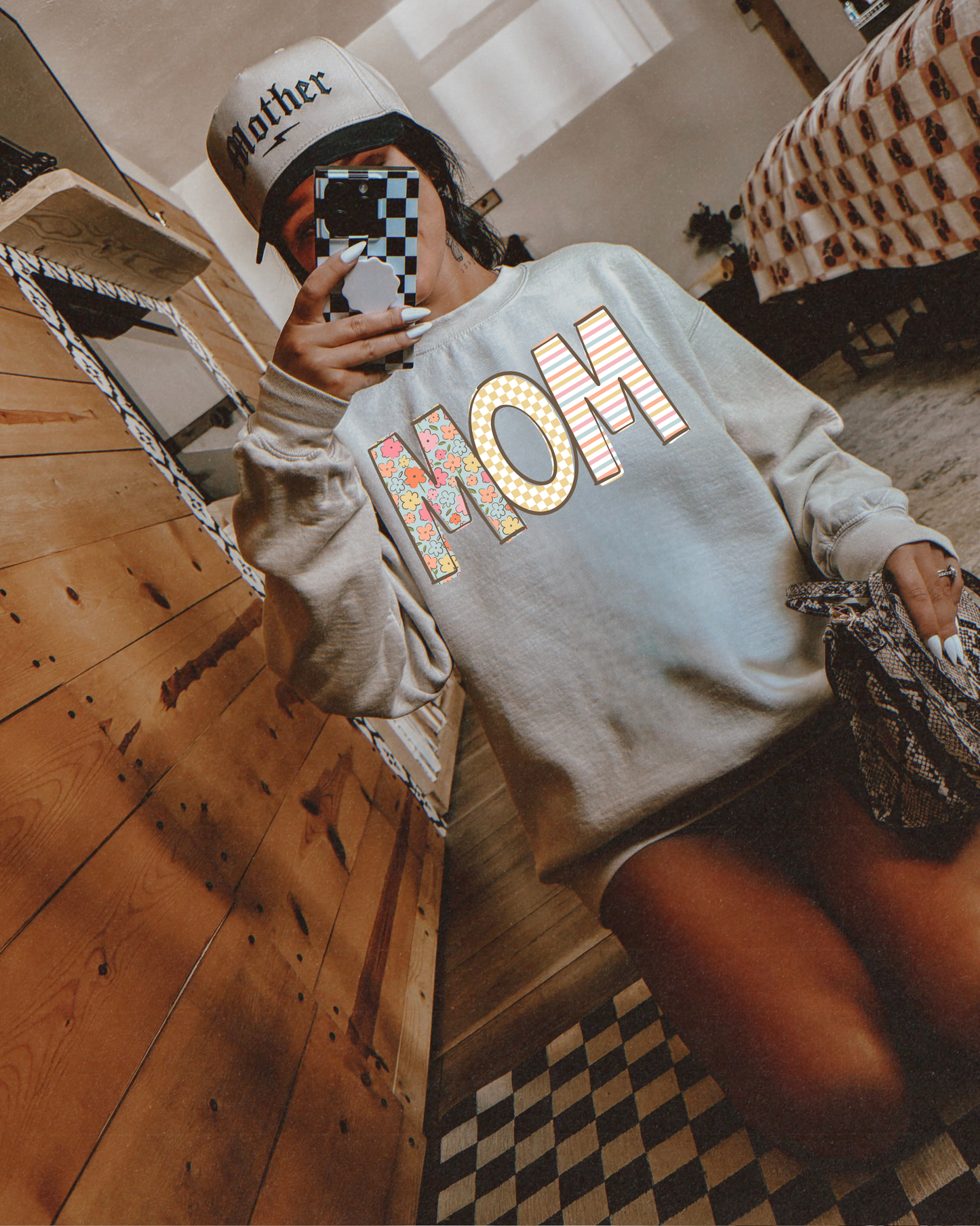 Mom (pastel spring)