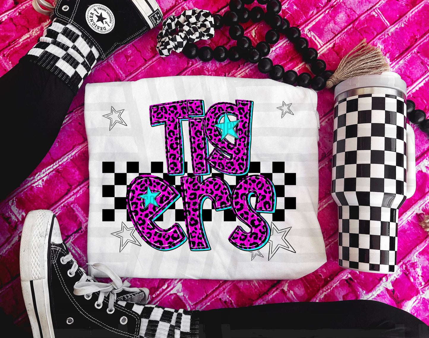 Tigers (pink neon leopard)