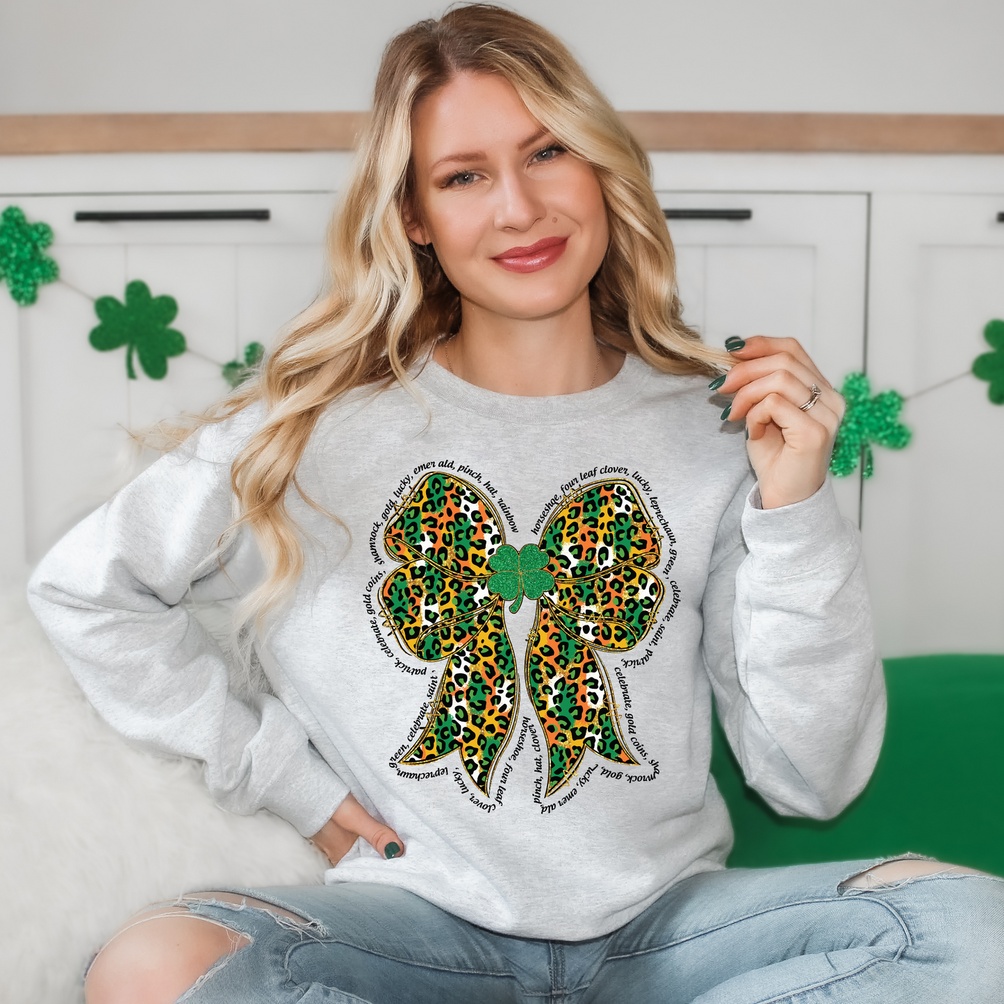 St. Patrick's Day 4 Leaf Clover Cheetah