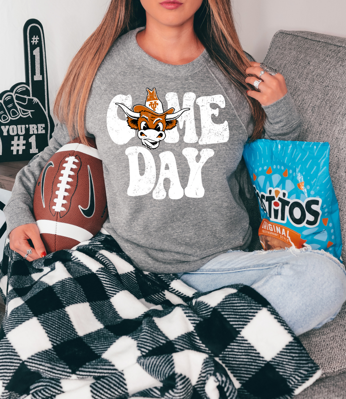 Game day- Longhorns, white