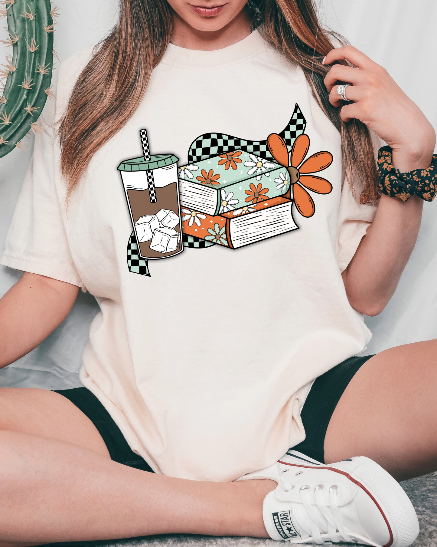 Books and coffee (floral checkered)