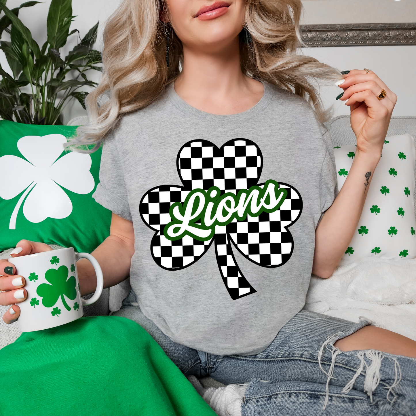 Lions Four Leaf Clover Black And White
