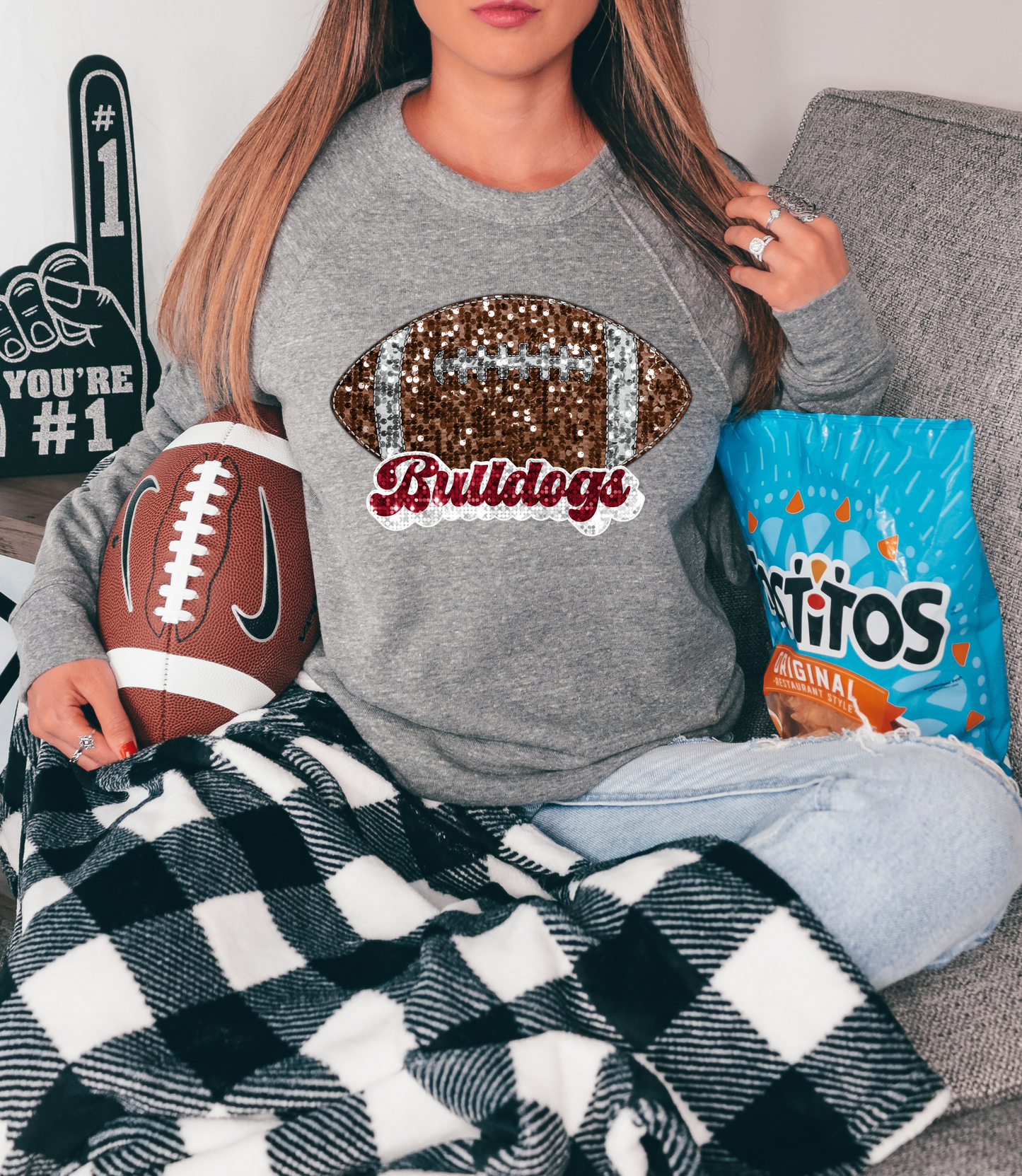 Bulldogs, sequin - football red & white