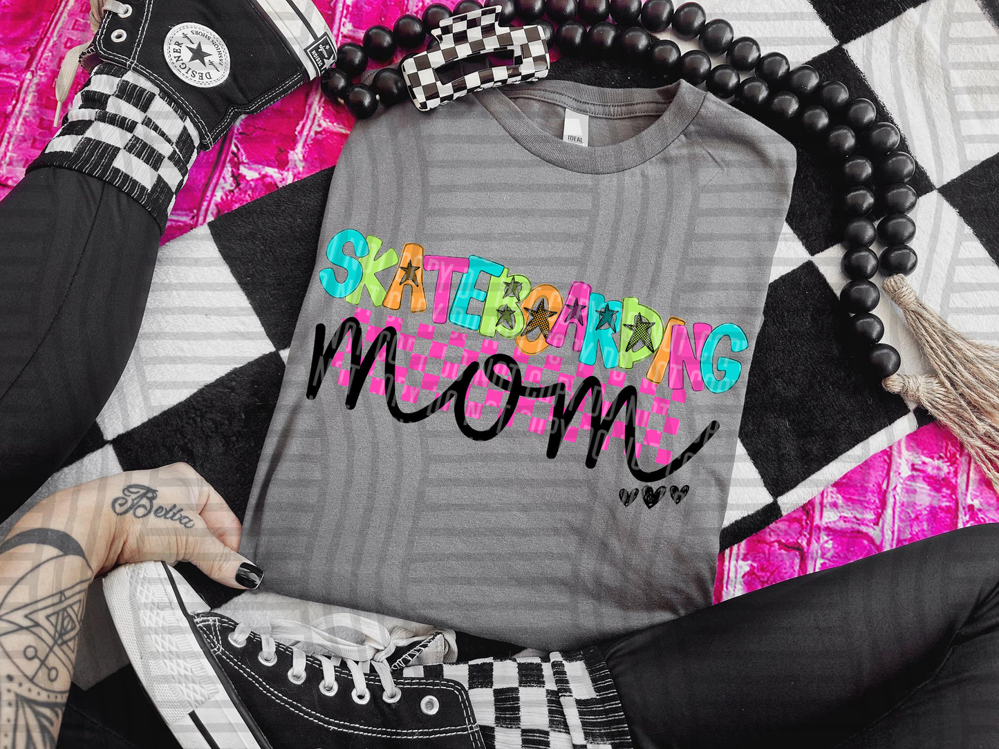 SKATEBOARDING MOM COLORFUL STARS CHECKERS