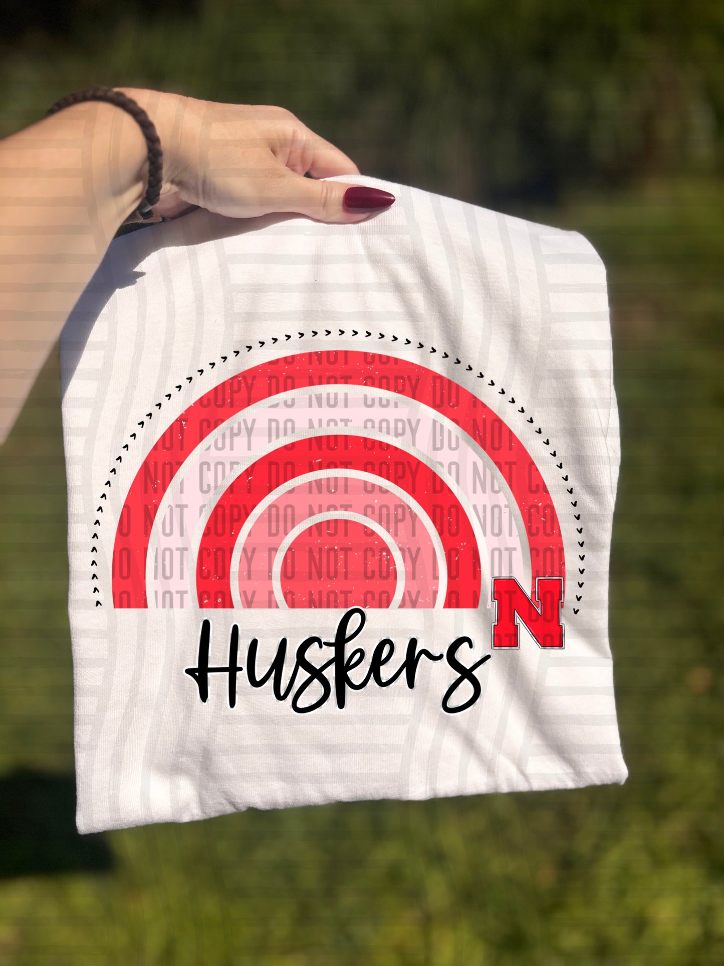 Retro Sunset Huskers