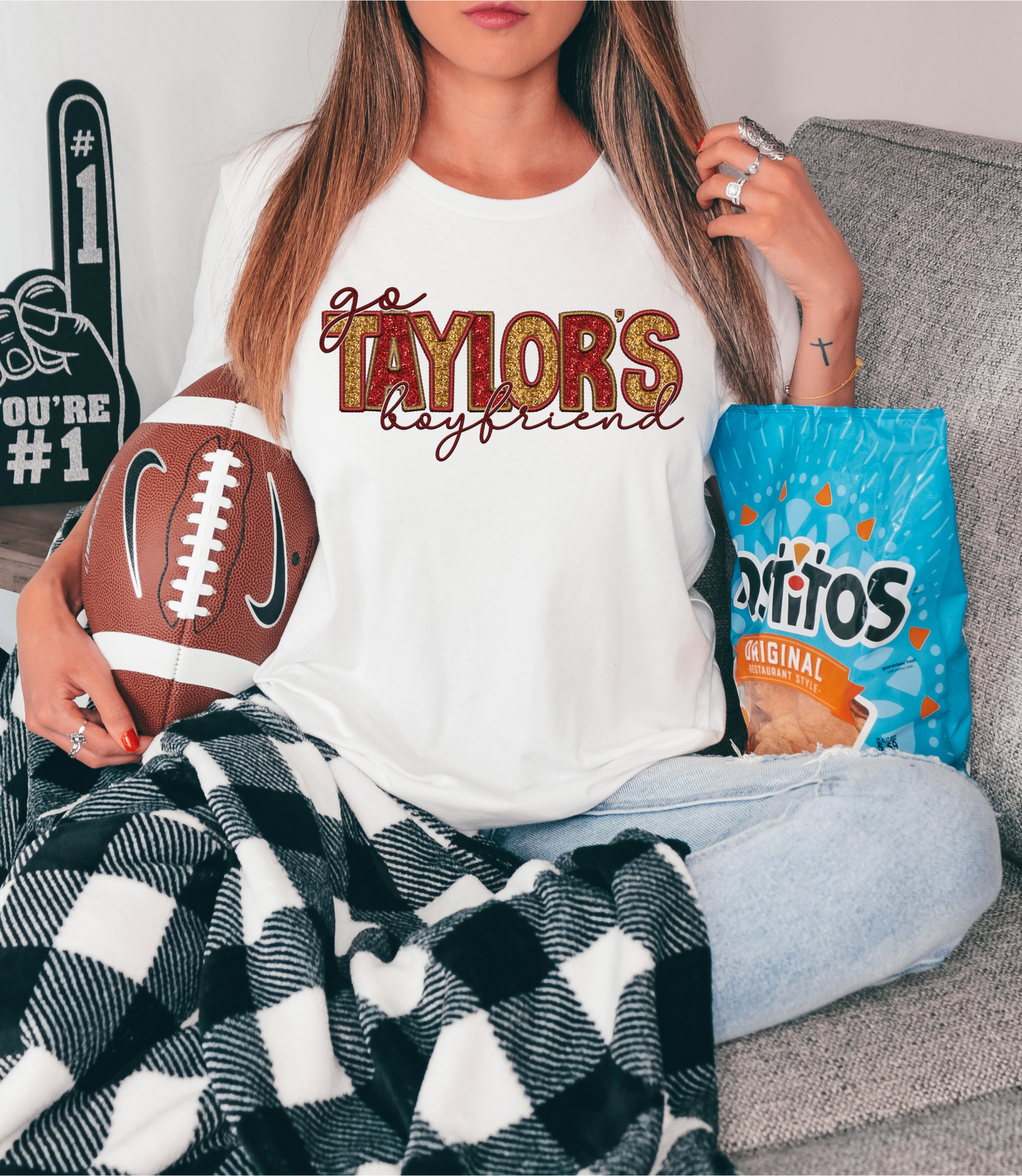 Go Taylor's boyfriend - faux sequin