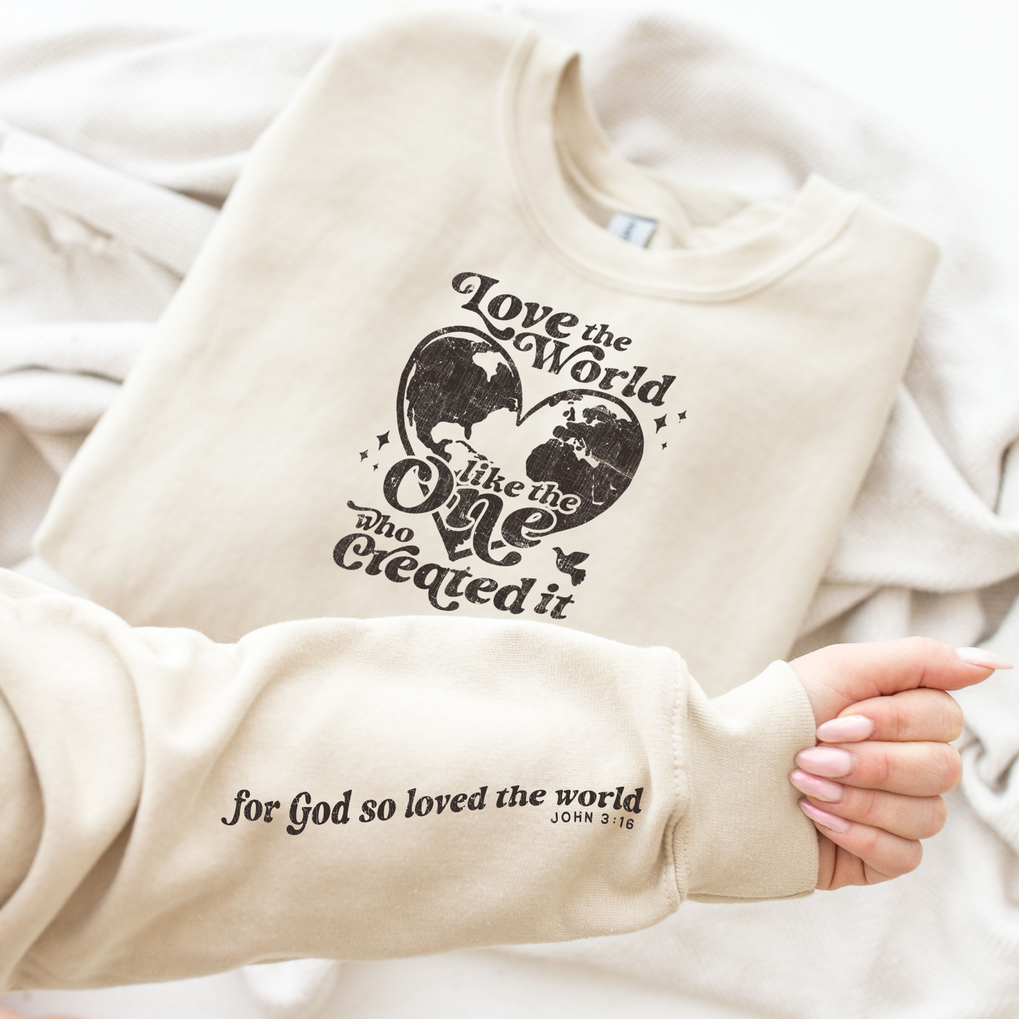 Love The World – SHIRT