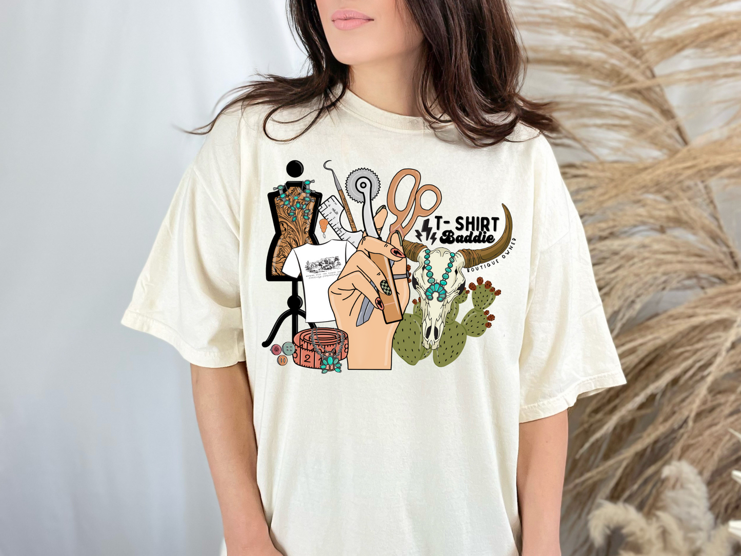T-shirt baddie