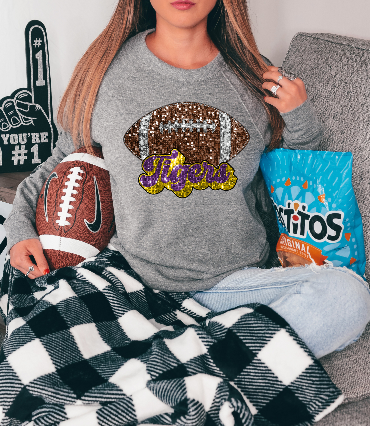Tigers, sequin - football