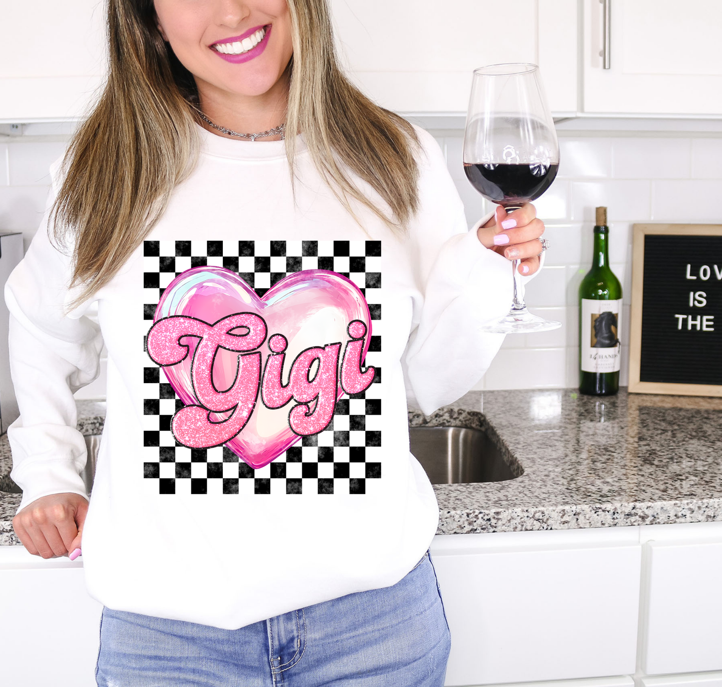 GiGi Glossy Heart With Black And White Checkered Background