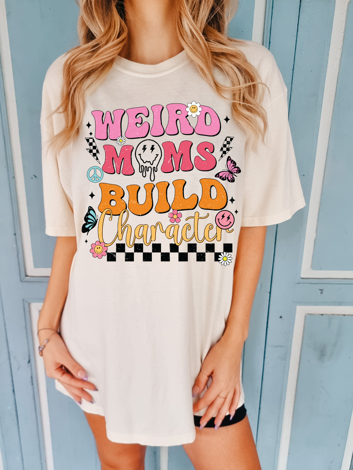 Weird mom's build character