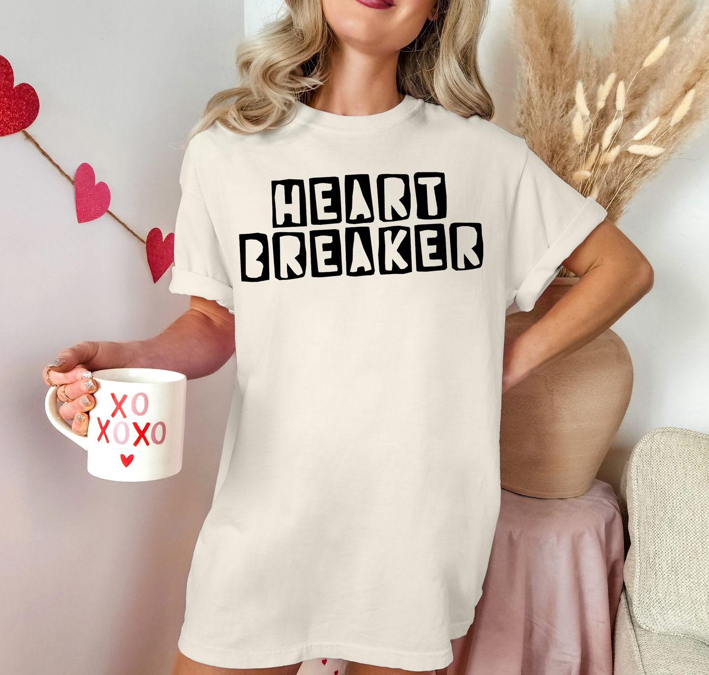 Heart Breaker Black Outline Letters