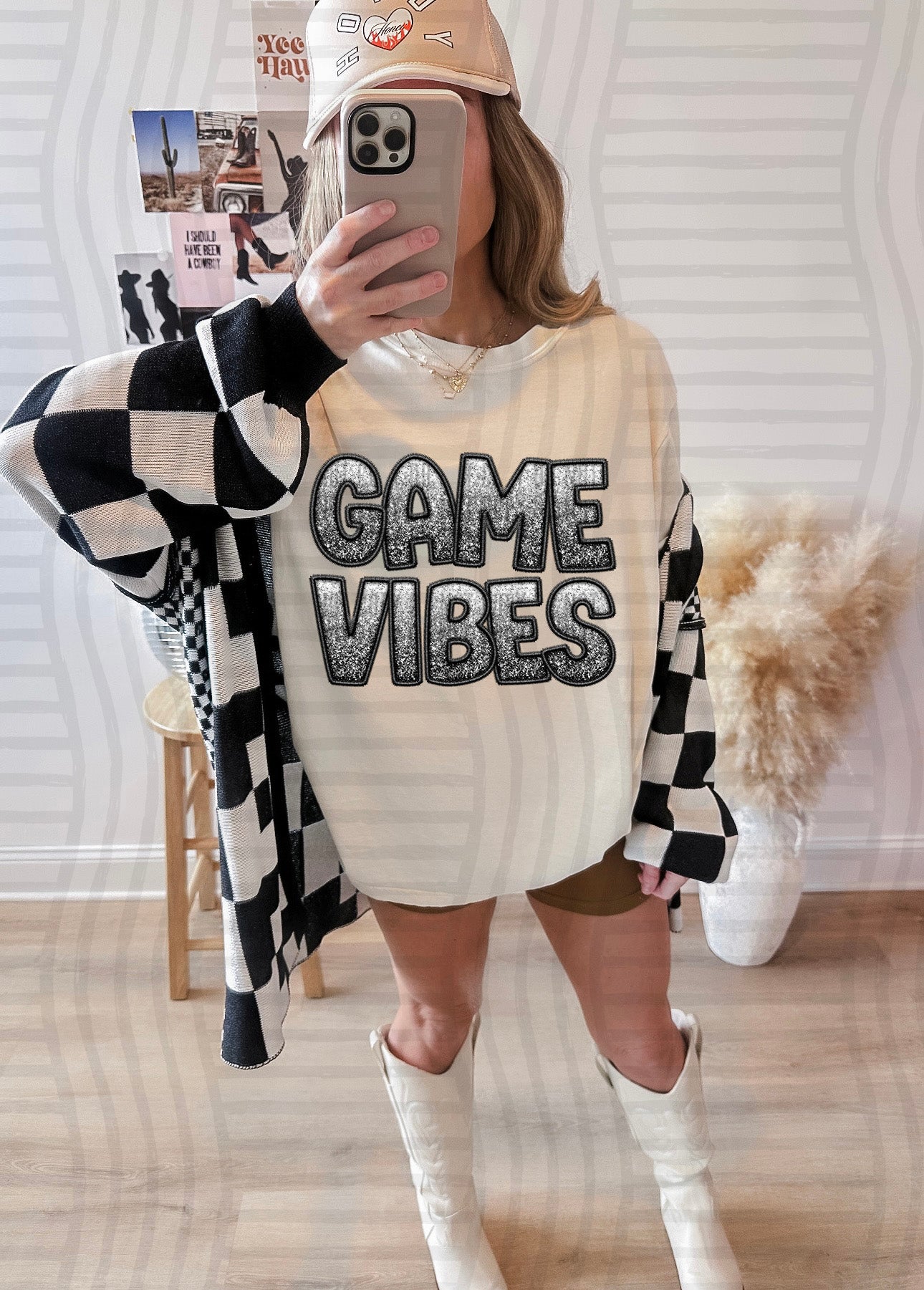 GAME VIBES BLACK FAUX GLITTER