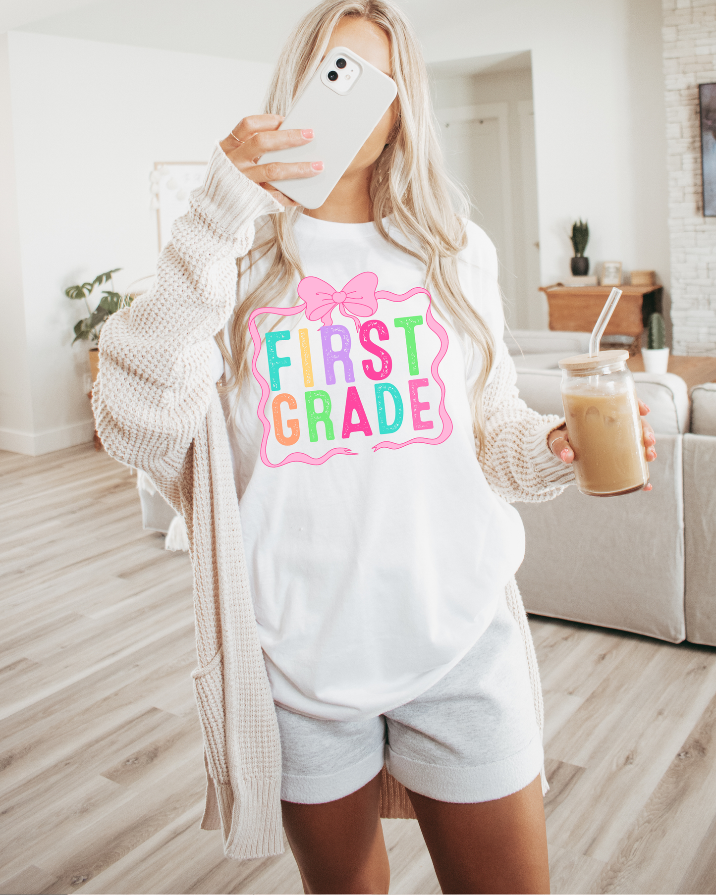 First Grade (pink bow)