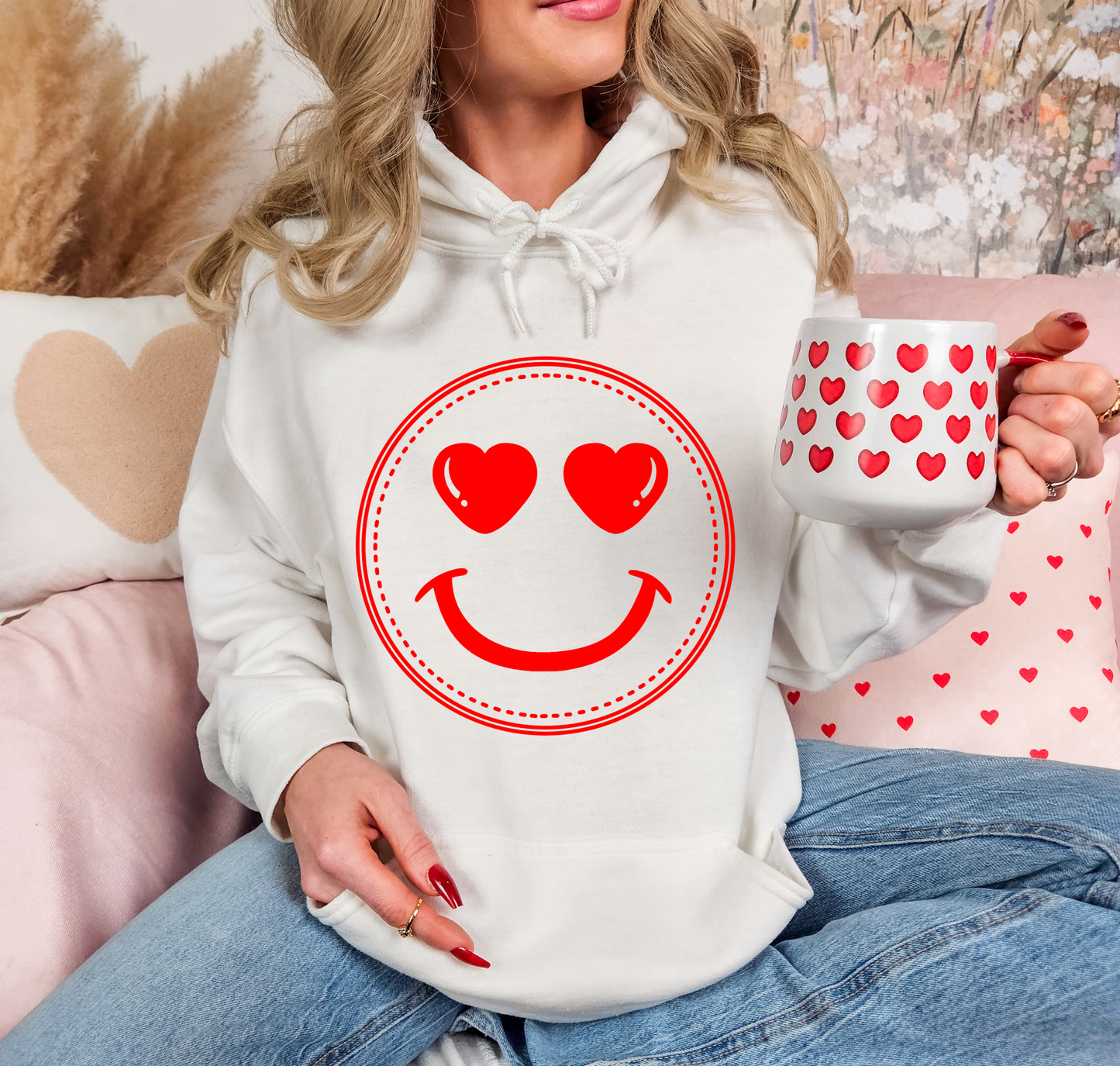 Red Smiley Face With Heart Eyes
