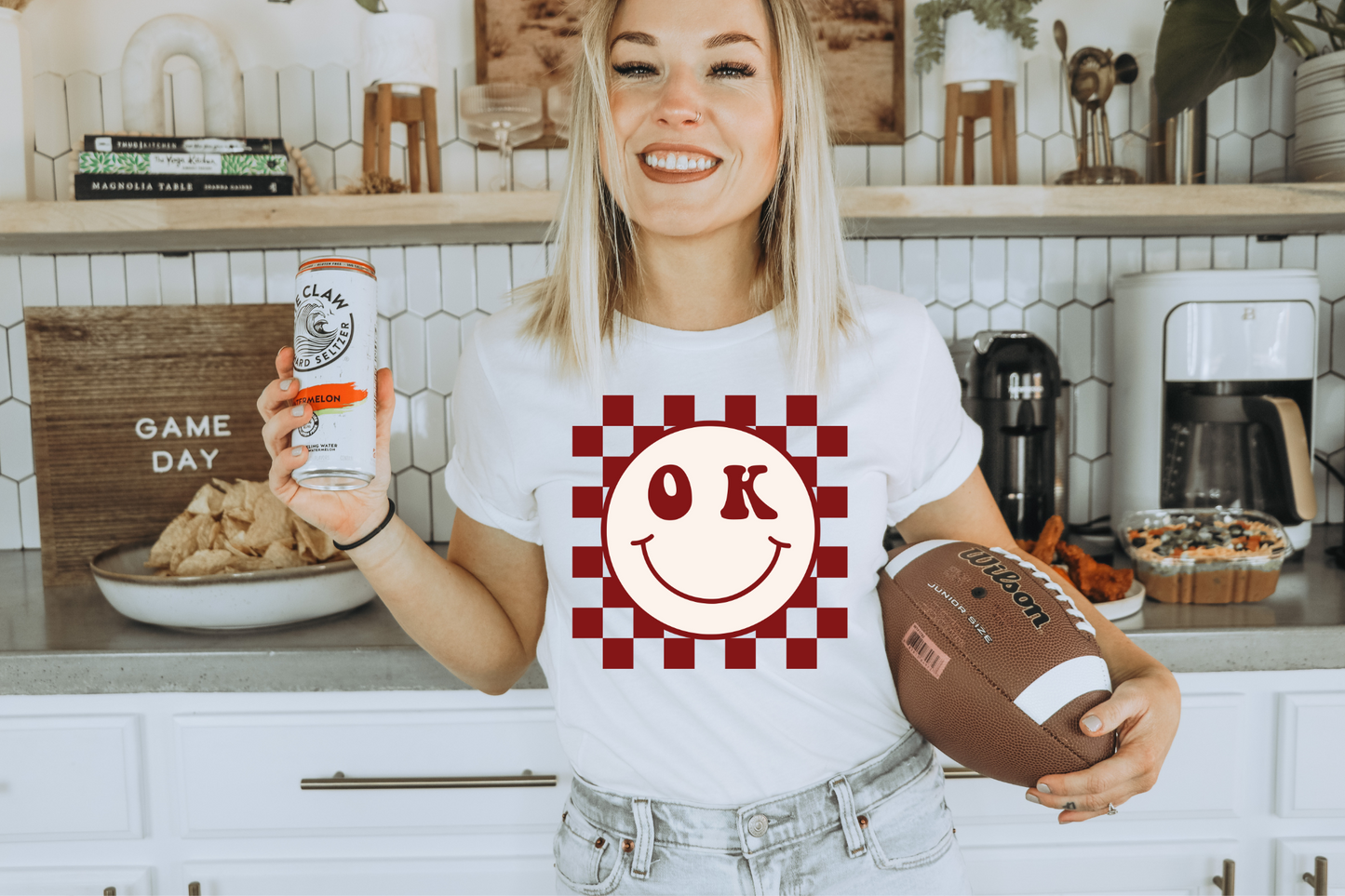 Oklahoma white smiley red checkered