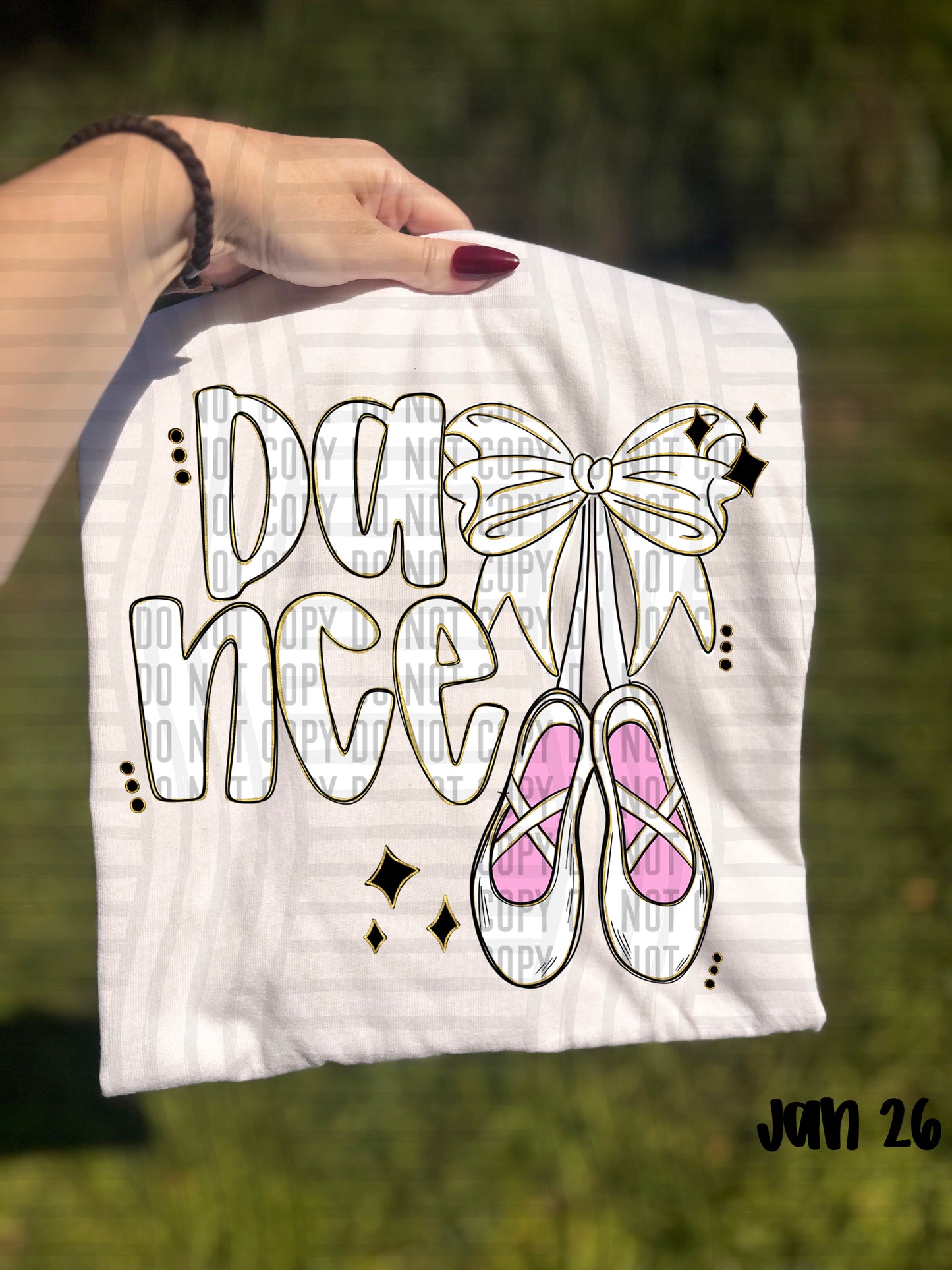 DANCE WHITE