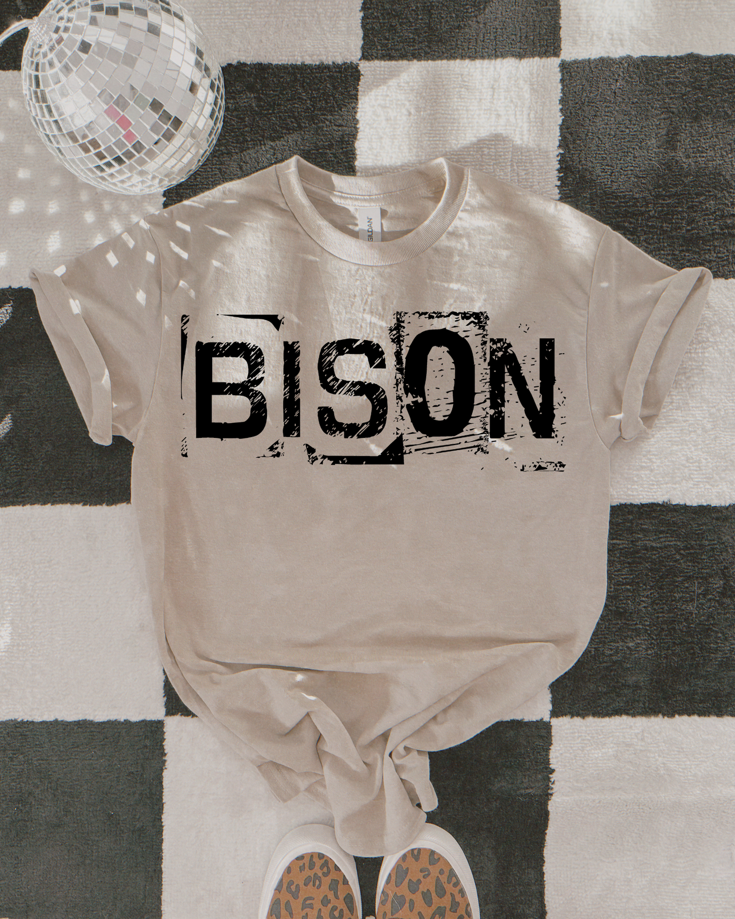 Bison Black And White Spray Paint Letters