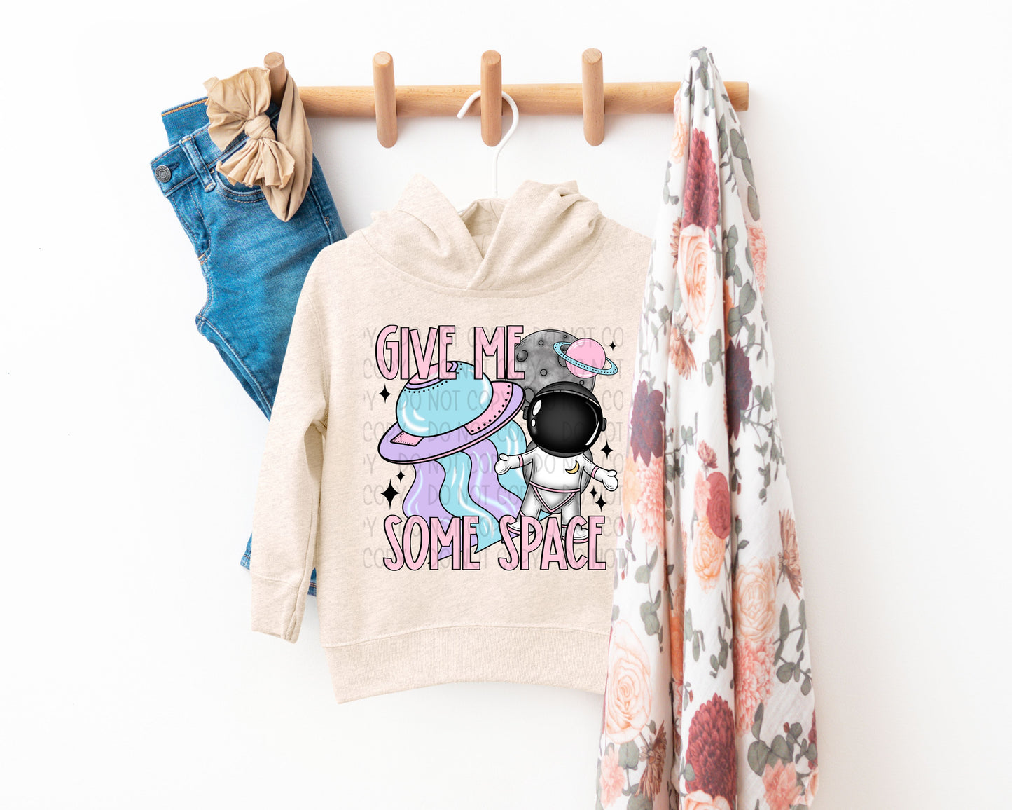 Give Me Some Space-PINK