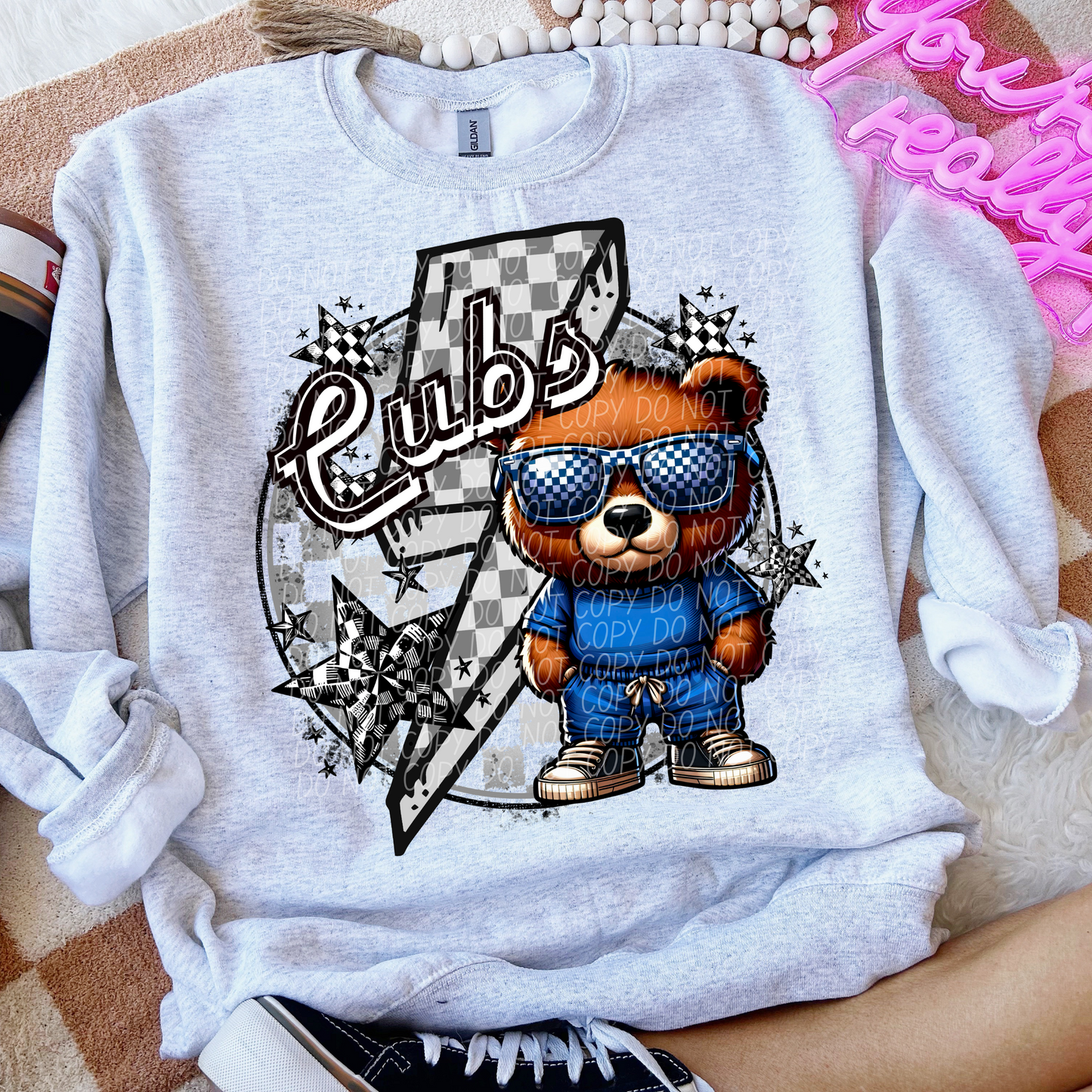 Cubs Checkered Lightning Bolt