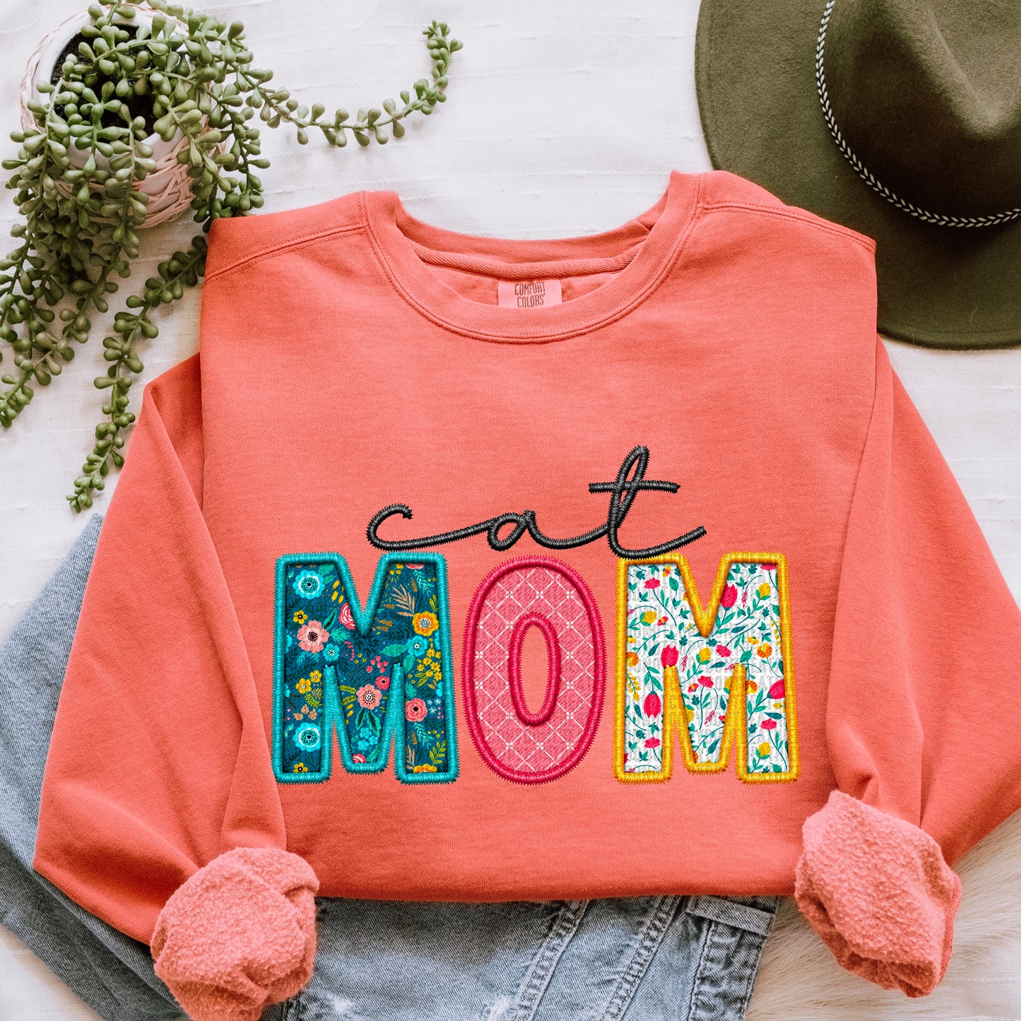 Cat Mom-Black