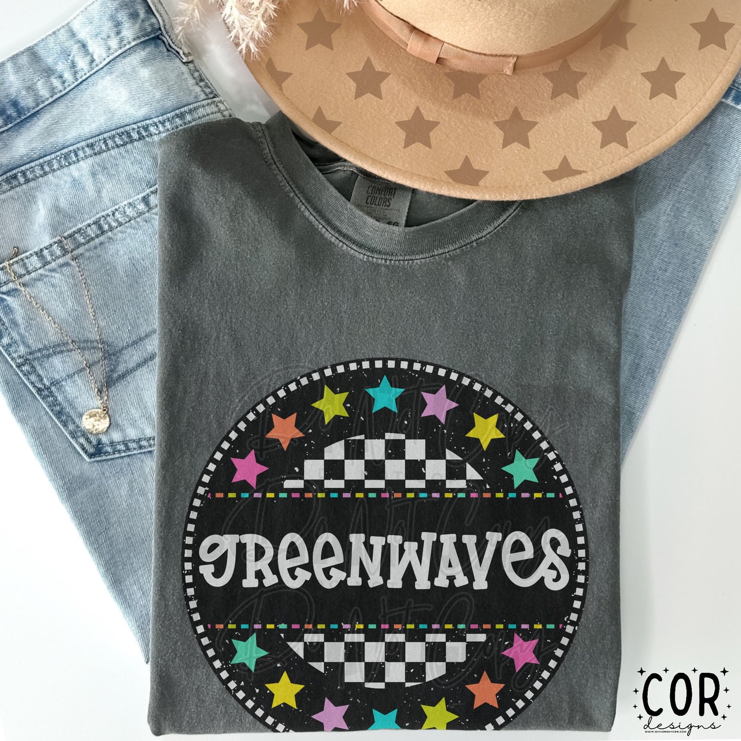 Greenwaves Colored Stars With Checkered Circle
