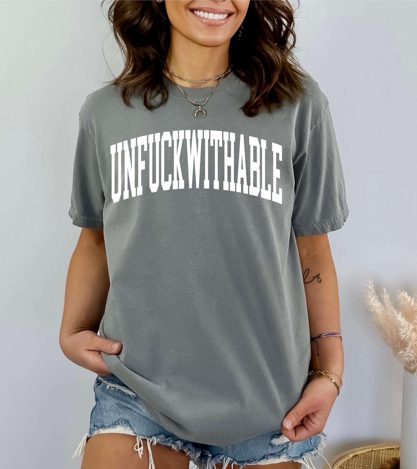 Unfuckwithable curved - white
