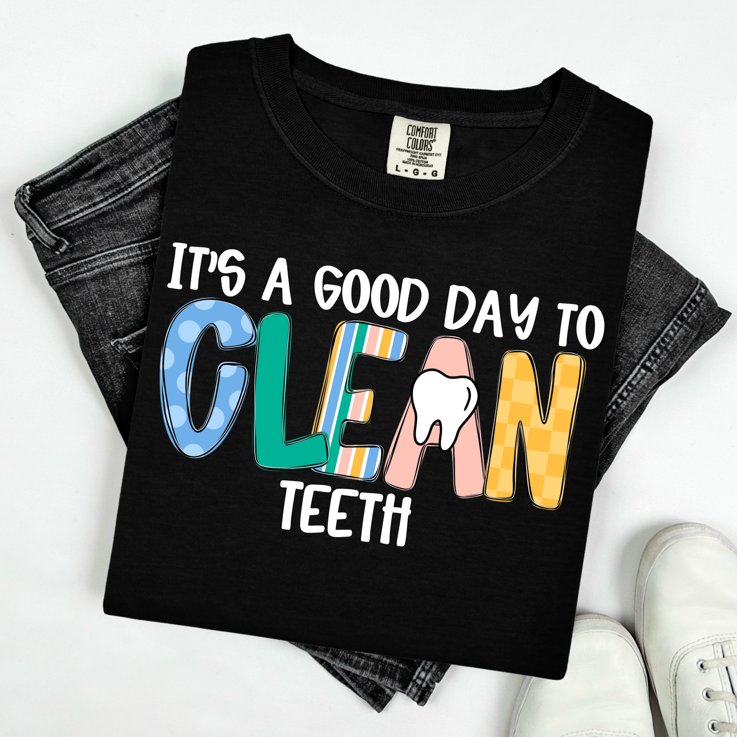 It's a good day to clean teeth (white)