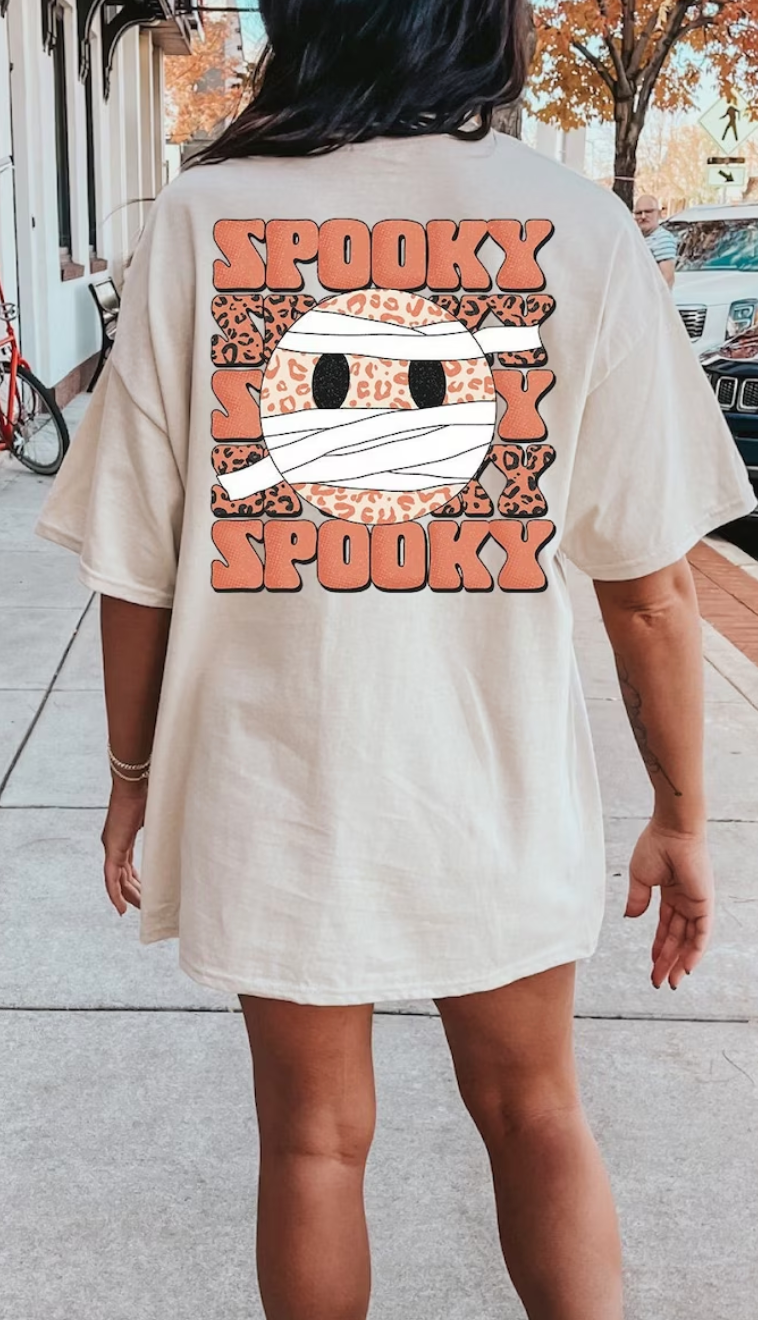 Mummy smiley, orange and white cheetah print-front