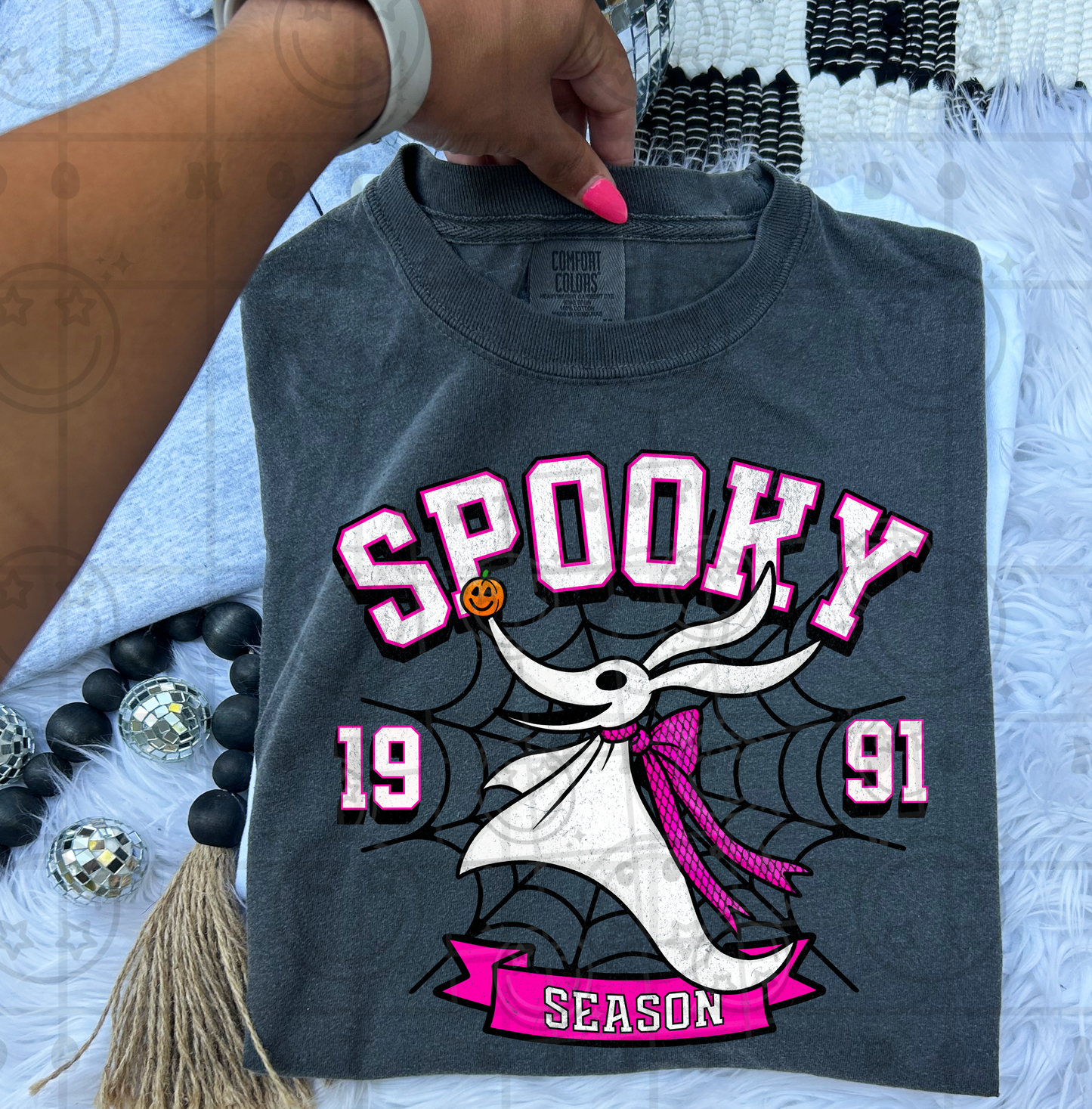 SPOOKY SEASON ZERO DISTRESSED