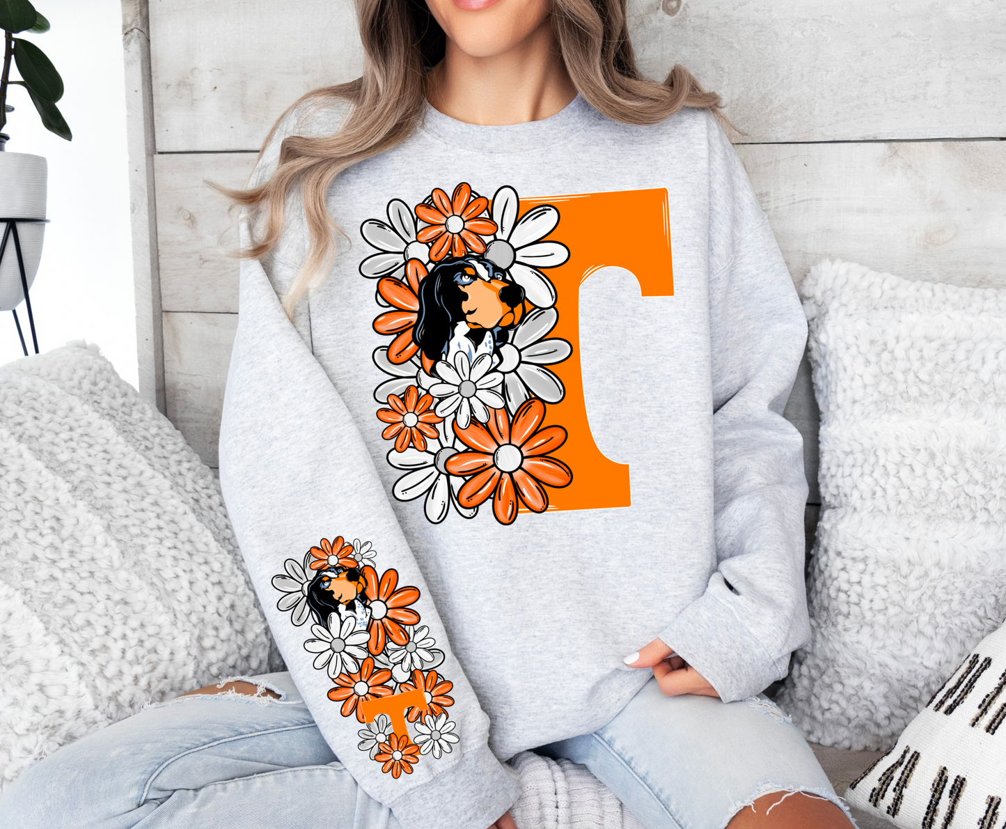 Floral Tennessee Volunteers- CHEST