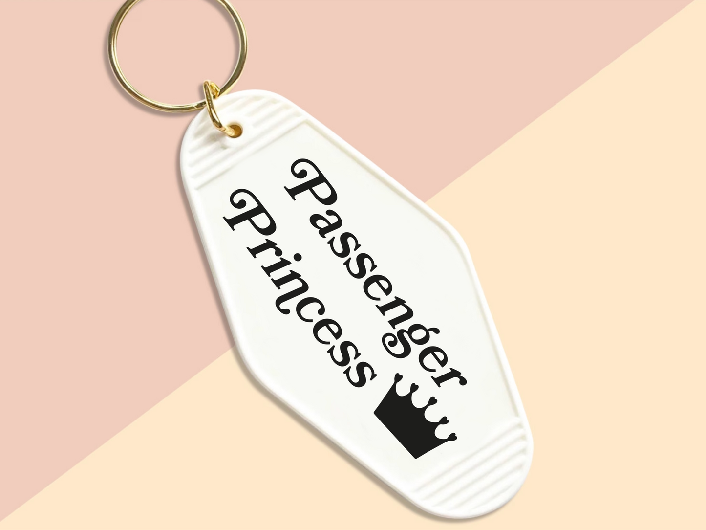 Passenger princess with crown - Motel keychain