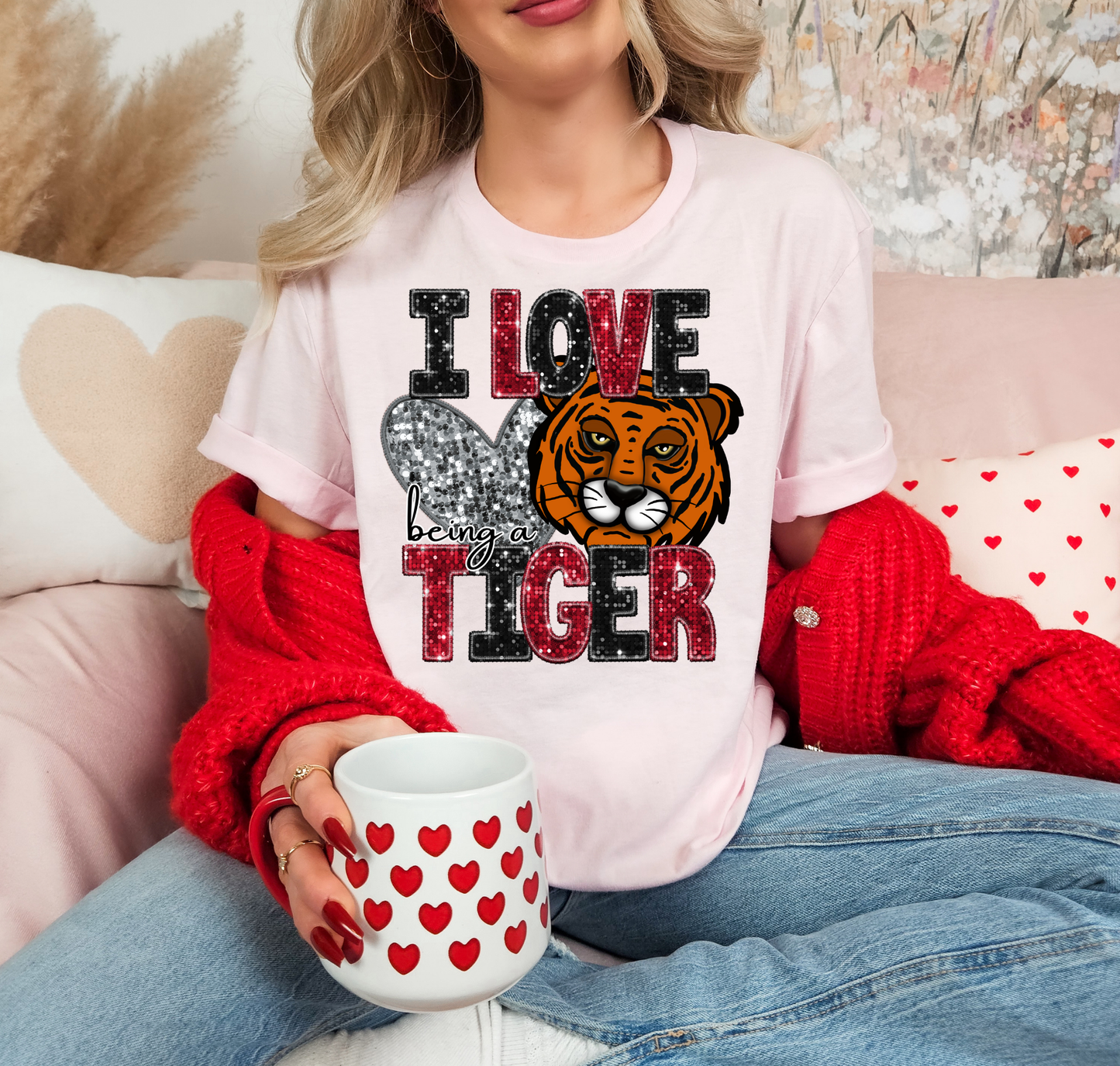 I Love Being A Tiger Red Sparkles Silver Heart