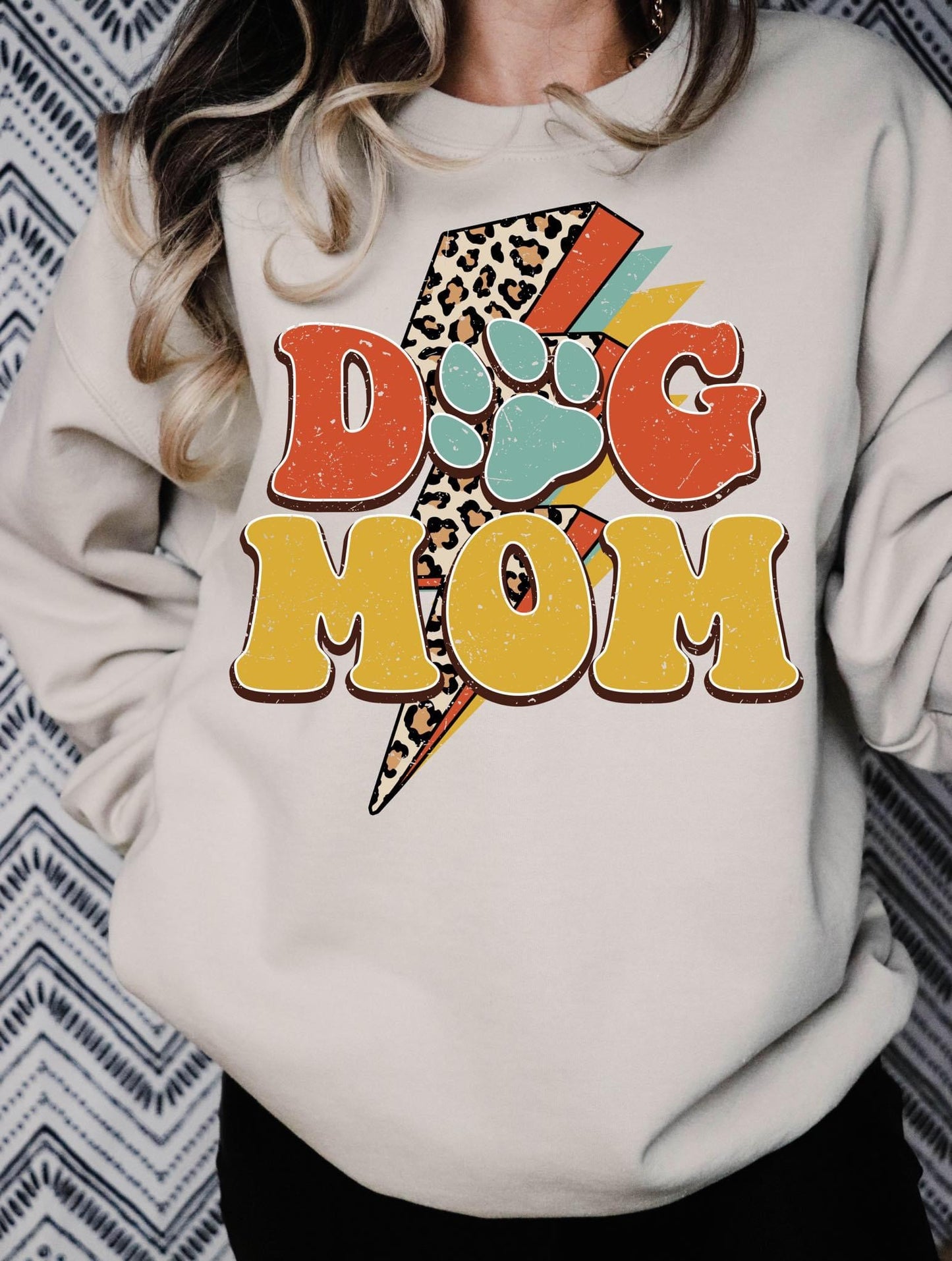 Dog Mom Lightening Bolt DTF Transfer