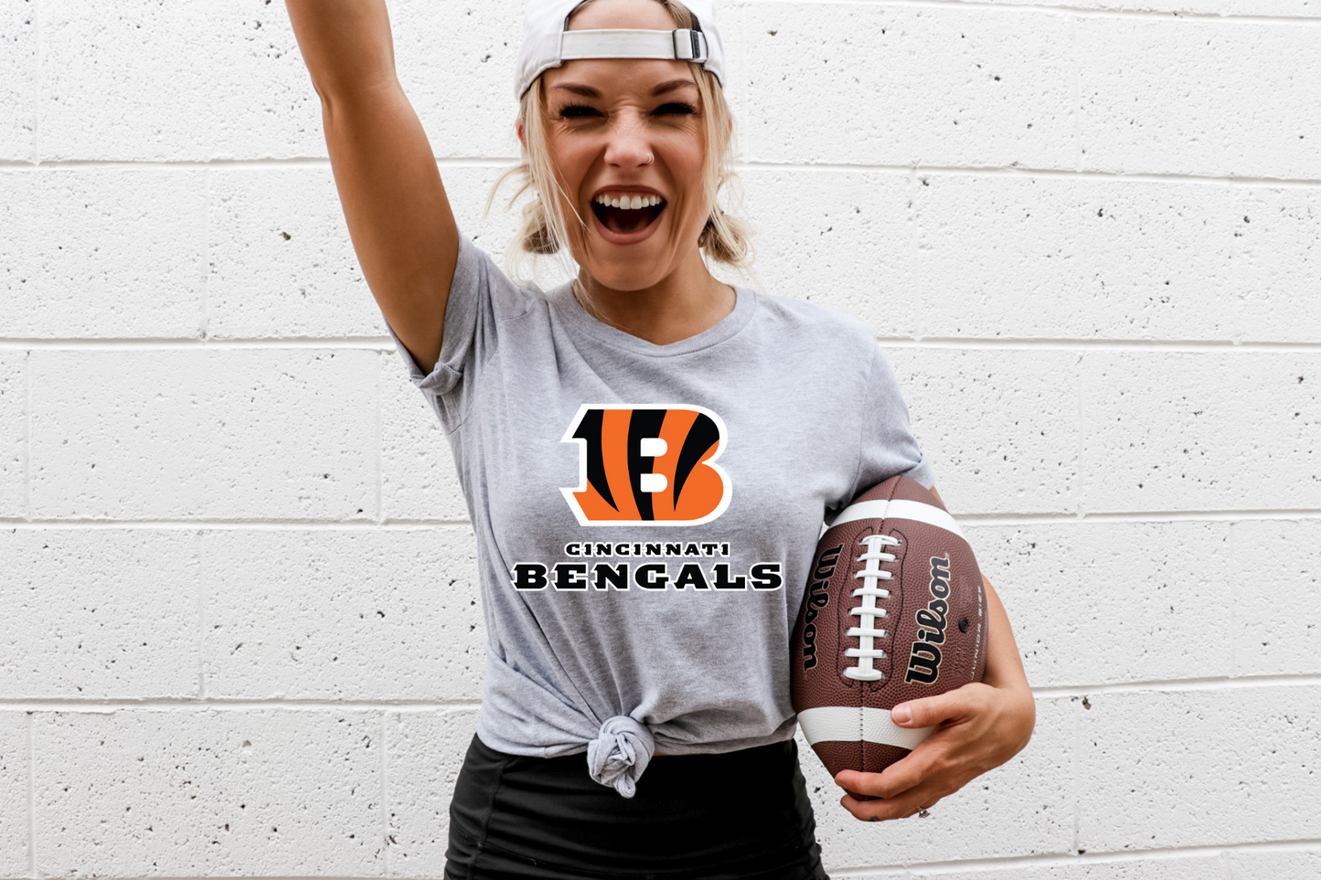 Cincinatti Bengal's with logo and white outline