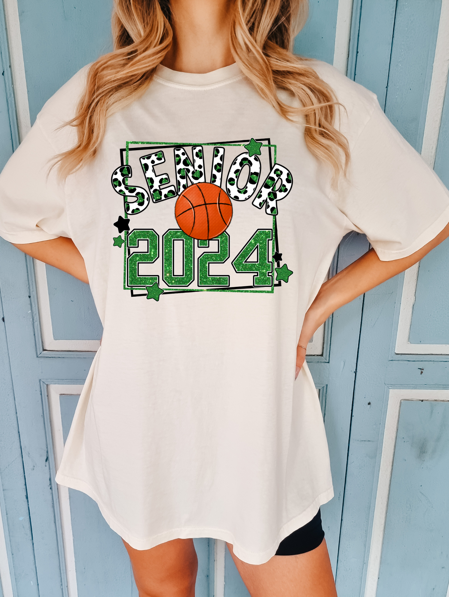 Senior 2024 - green with basketball