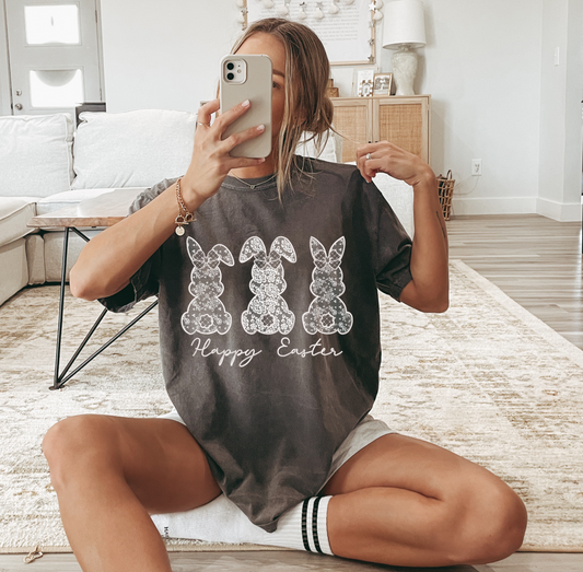 Lace Happy Easter Bunnies