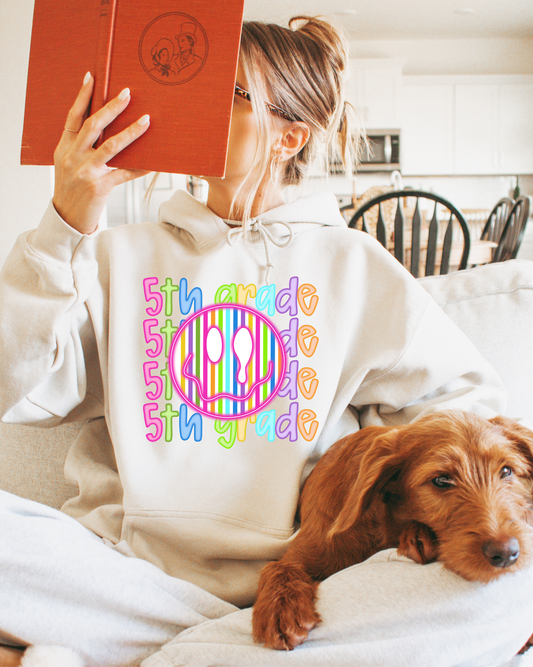 5th Grade (neon smiley)