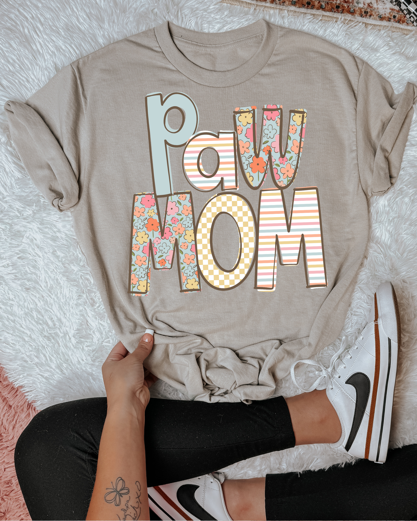 Paw Mom (pastel spring)