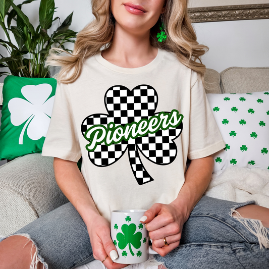 Pioneers Four Leaf Clover Black And White