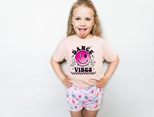 Dance Vibes – Pink Smiley
