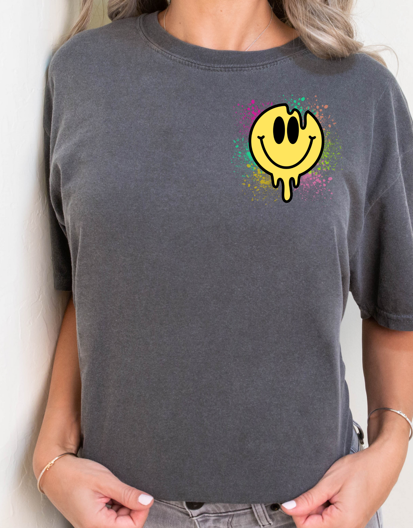 Yellow smiley drip-pocket