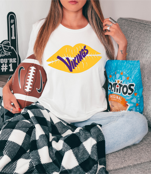 Vikings on yellow lips