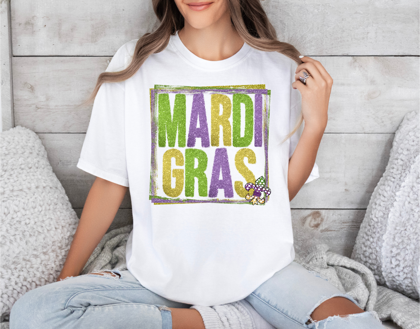 Mardi Gras-Square Outline