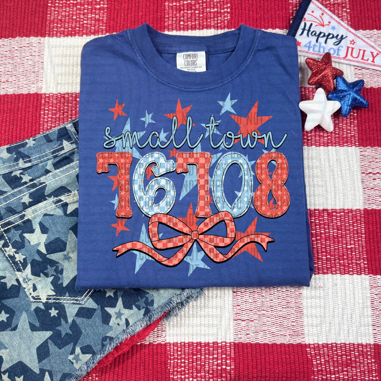 SMALL TOWN 76708 RED WHITE & BLUE