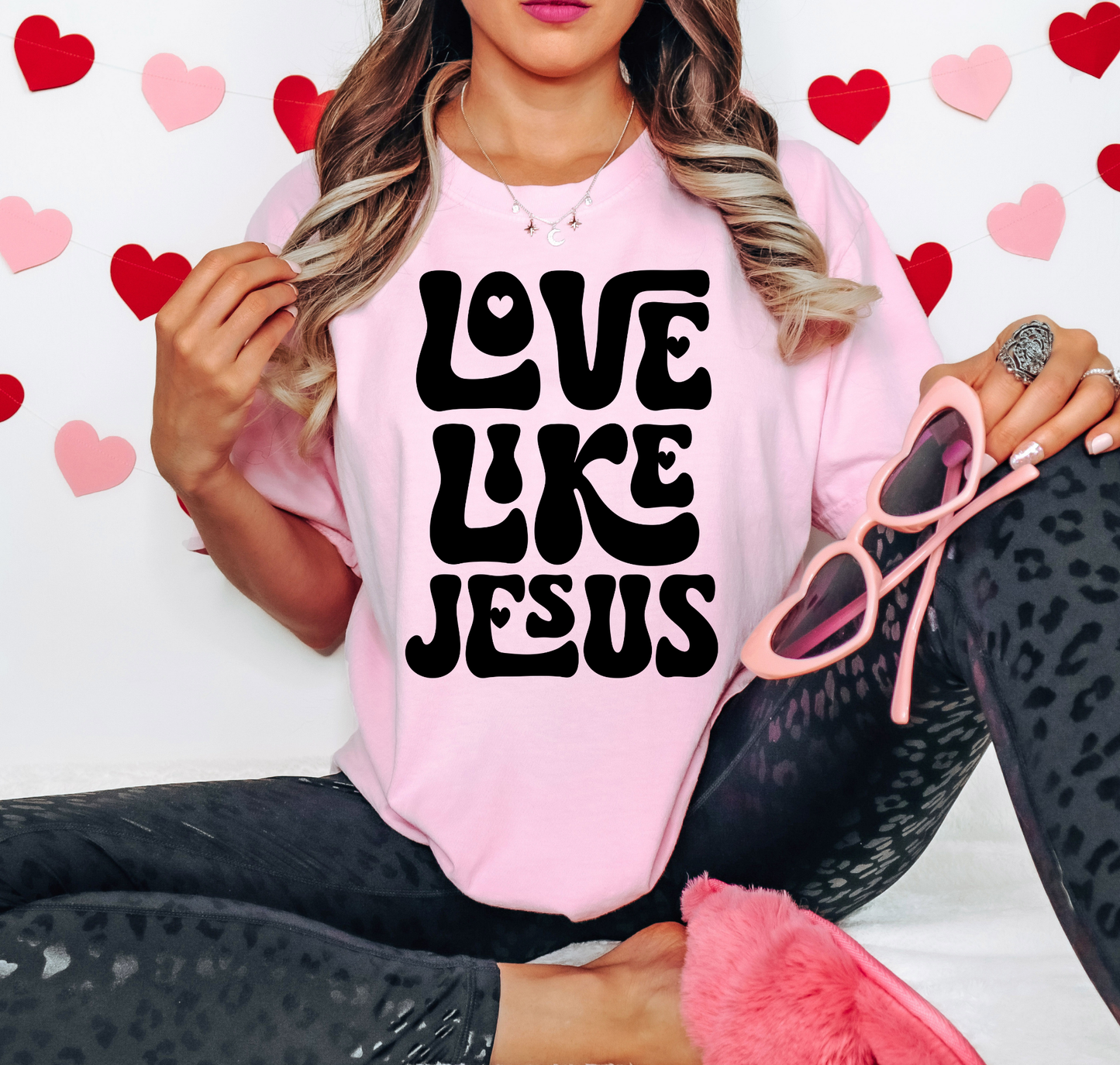 Love Like Jesus Black Heart Letters