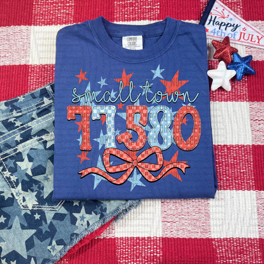 SMALL TOWN 77580 RED WHITE & BLUE