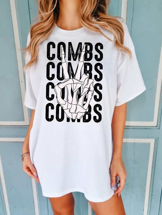 Combs with peace sign - black