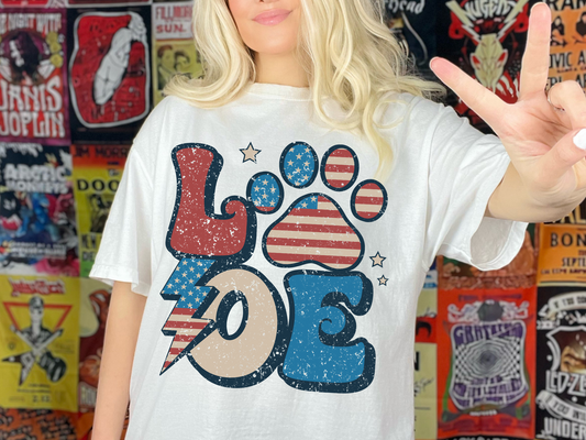 Vintage Retro Distressed LOVE Paw Print